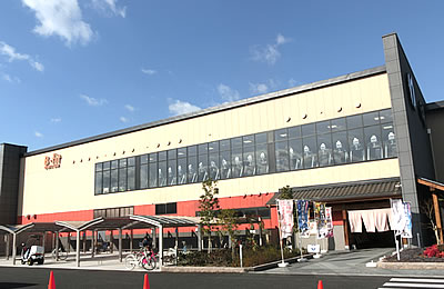 B-fit スポーツクラブ鶴見緑地